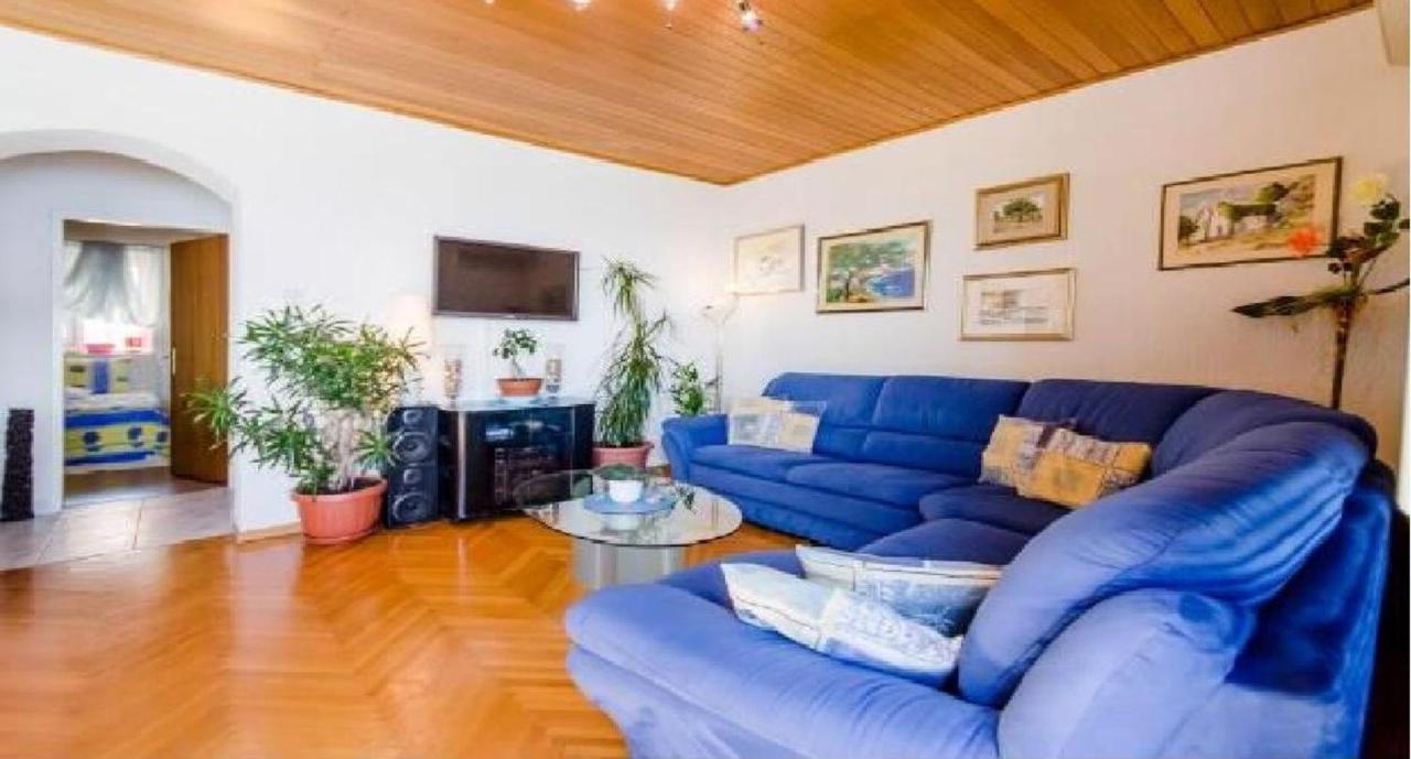 Seaside Lux Apartment Dugi Rat Ngoại thất bức ảnh