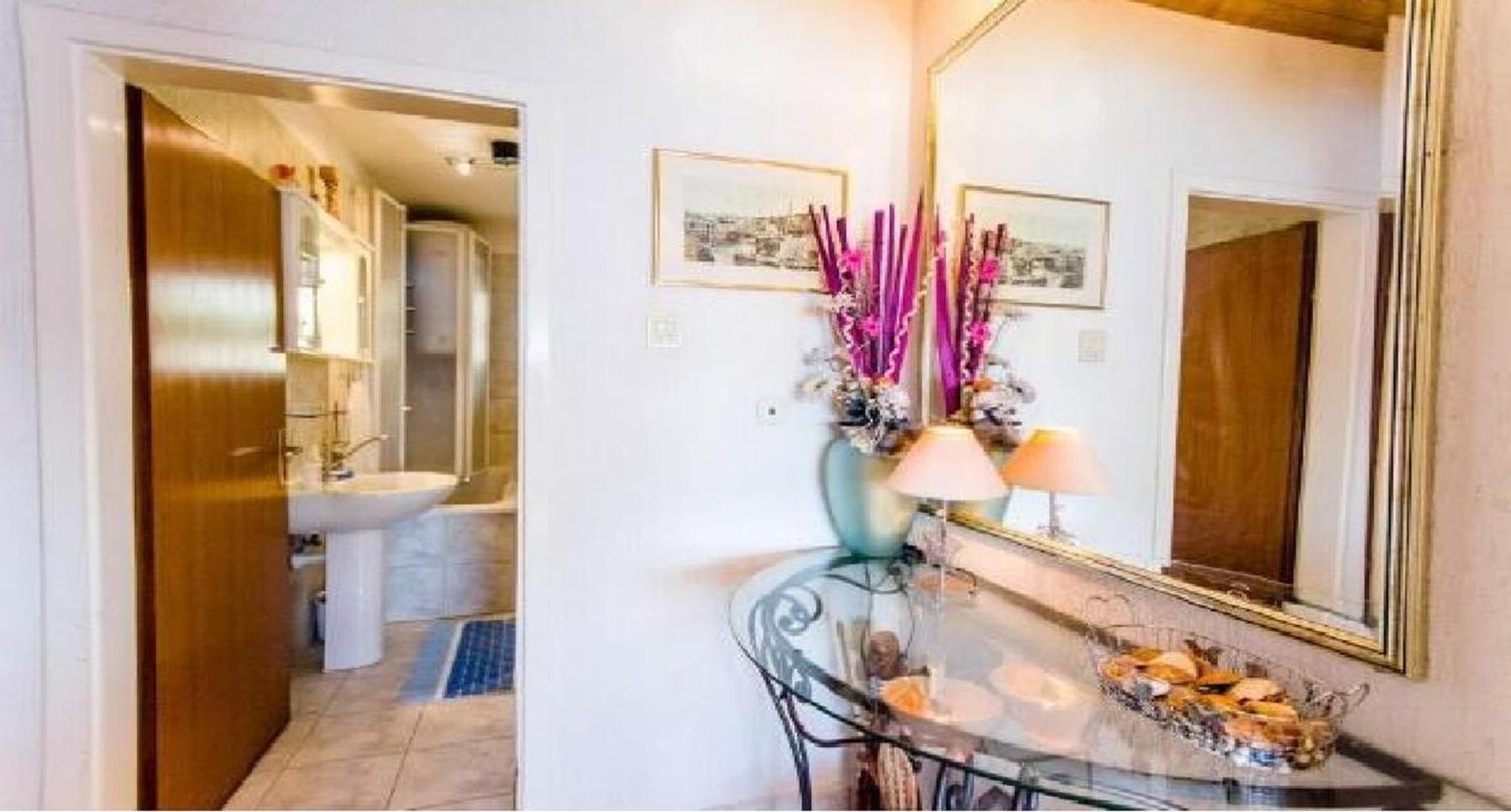 Seaside Lux Apartment Dugi Rat Ngoại thất bức ảnh