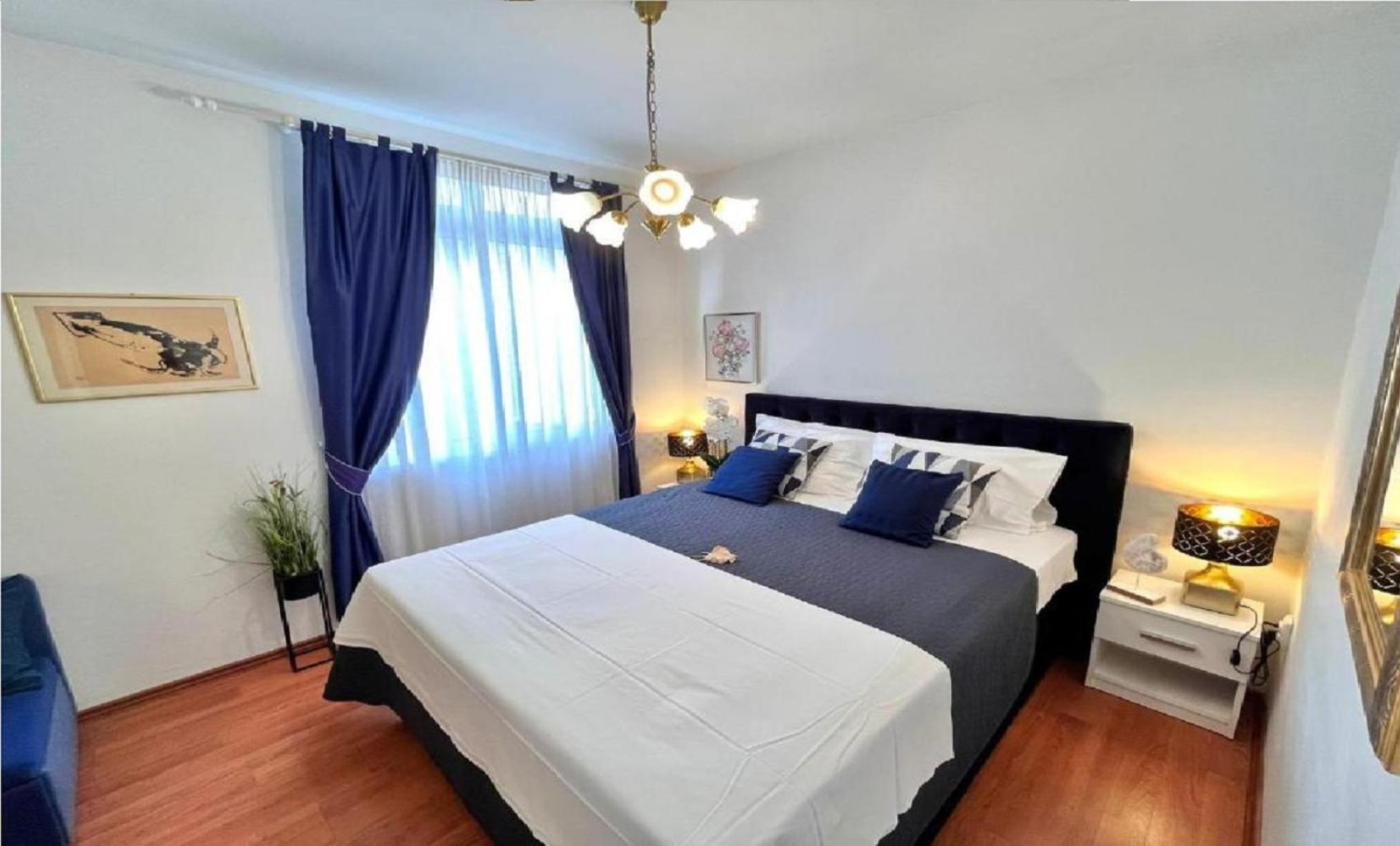 Seaside Lux Apartment Dugi Rat Ngoại thất bức ảnh